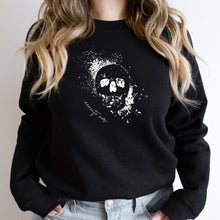 Load image into Gallery viewer, Memento Mori Sweatshirt | Skull |