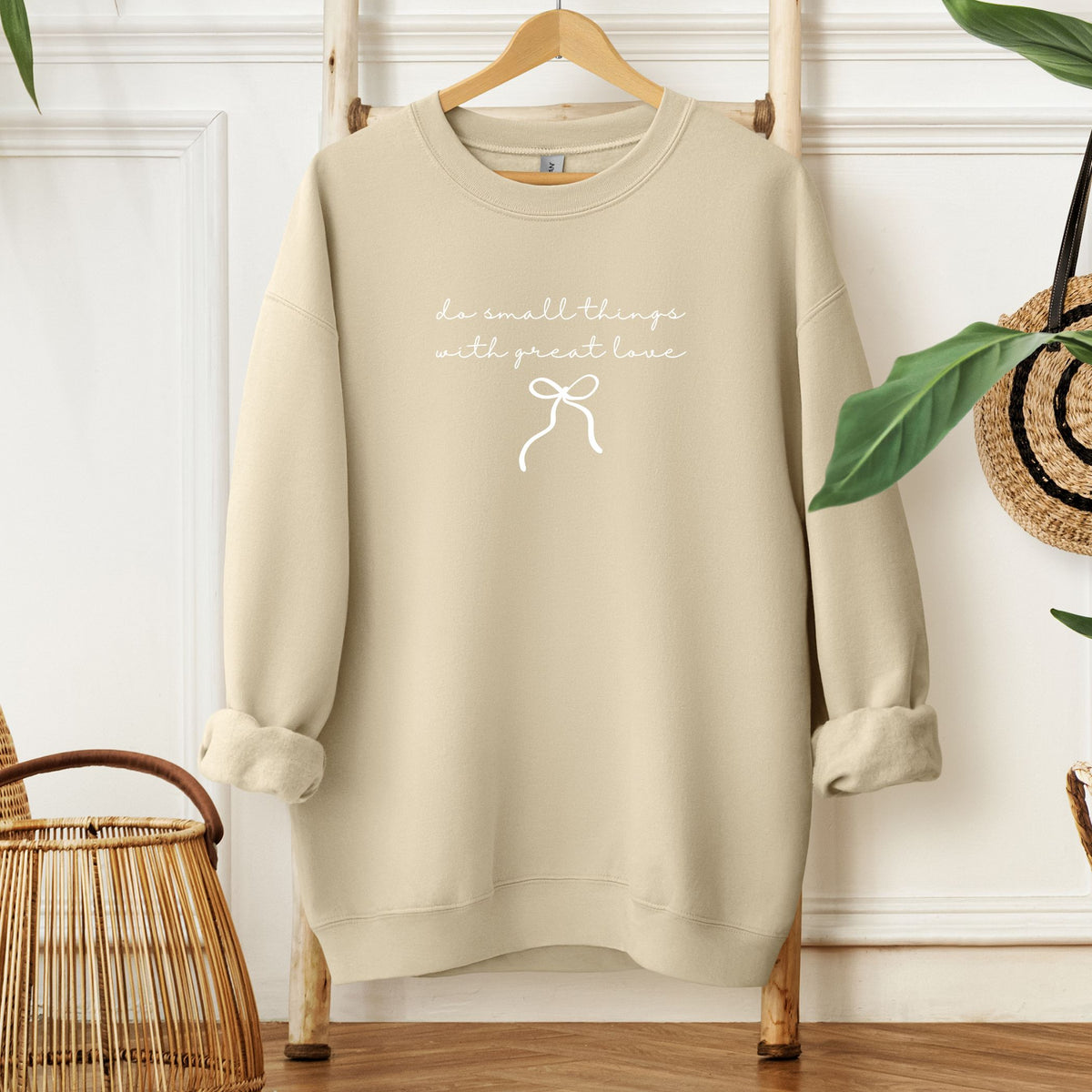 Do Small Things With Great Love - Script | Bow - Sweatshirt