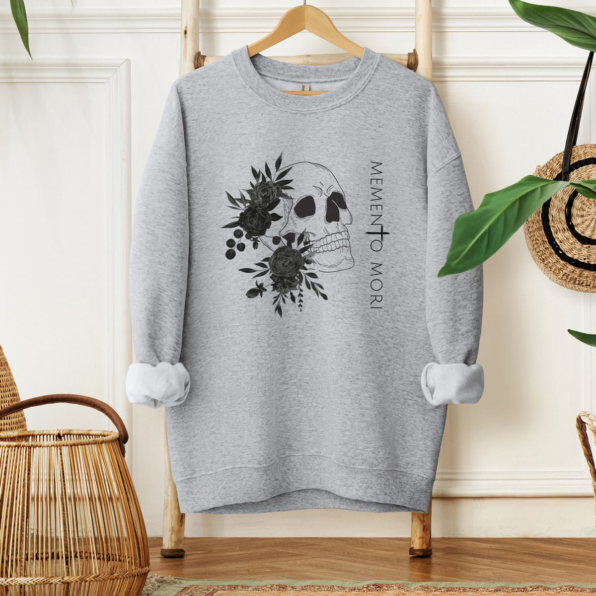 Memento Mori Sweatshirt | Black Flowers